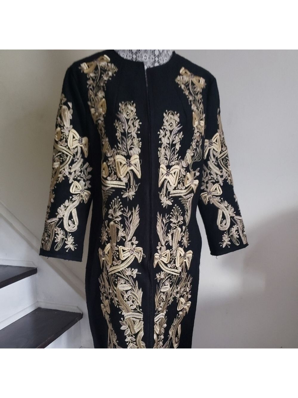 Embroidery Wool Coat - Picture 5 of 16